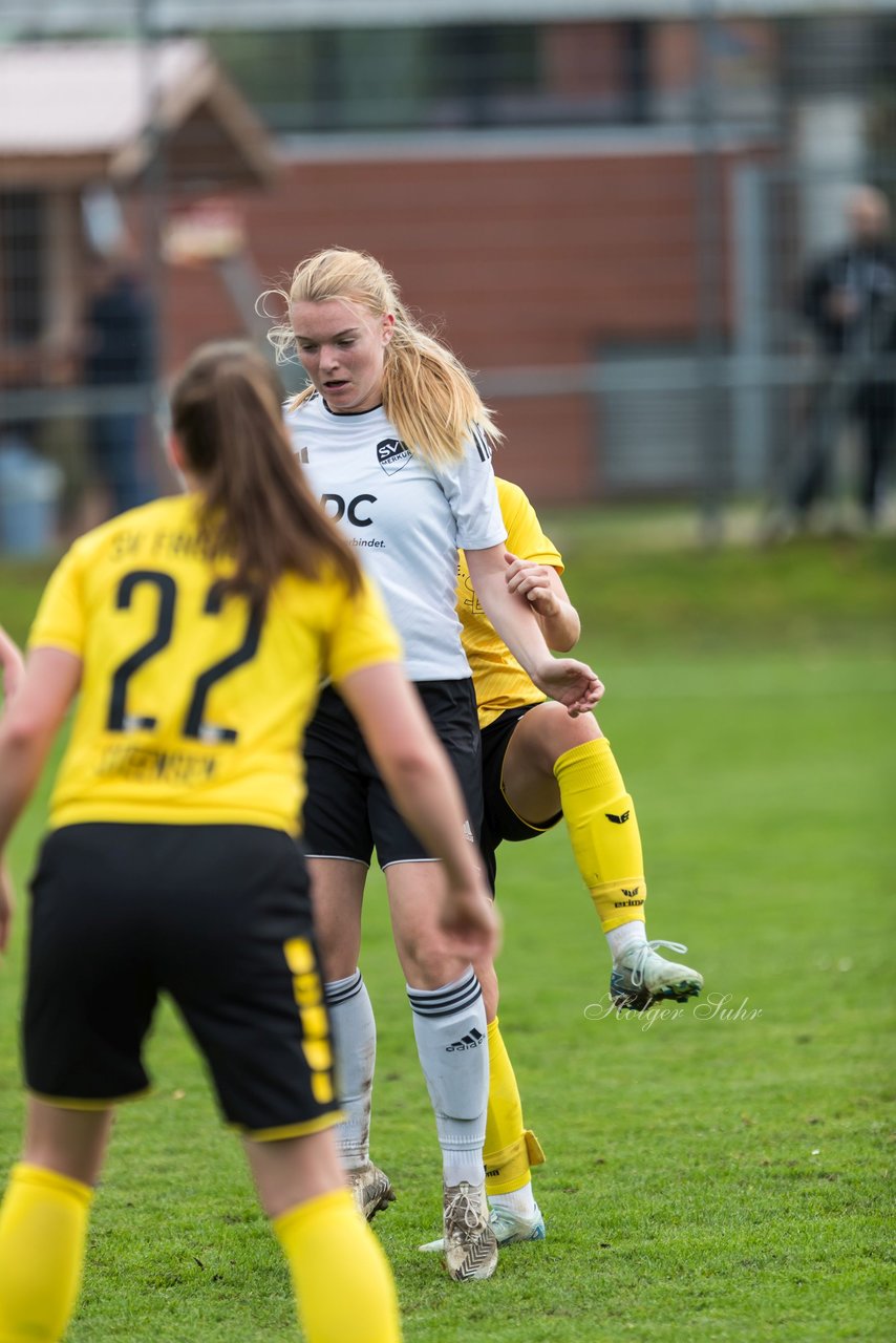 Bild 194 - F Merkur Hademarschen - SV Frisia 03 Risum Lindholm : Ergebnis: 0:1